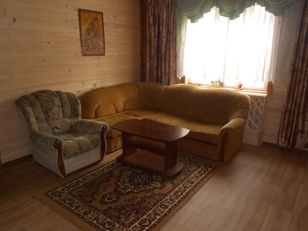 Sadyba Karpatskyi Vedmid Kosiv Ngoại thất bức ảnh