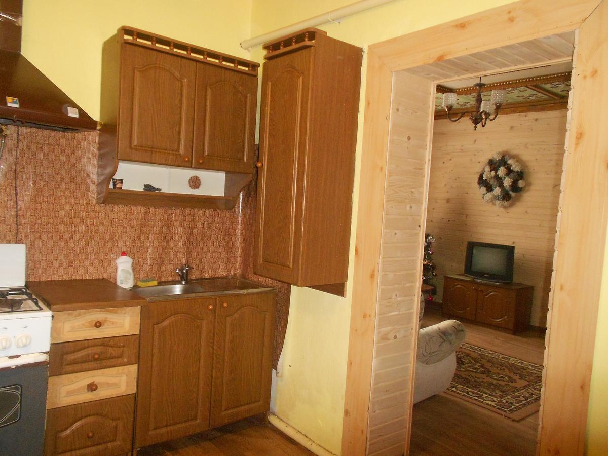 Sadyba Karpatskyi Vedmid Kosiv Ngoại thất bức ảnh